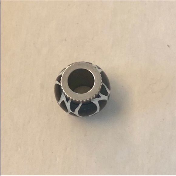 ❌SOLD OUT❌ Brighton black & white striped bead - Picture 4 of 8